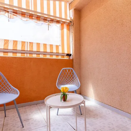 Rentafive - Playa - Sol - Terraza